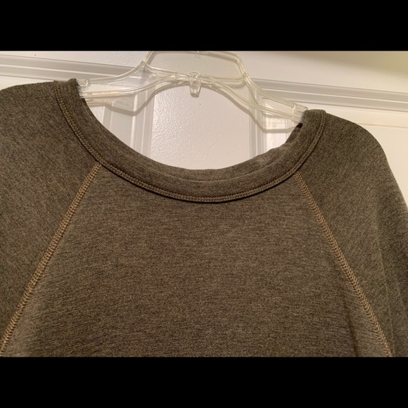 Lou & Grey sweatshirt feel dress. - Picture 3 of 5